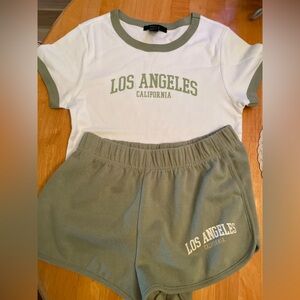 Forever 21 adorable 2 piece set